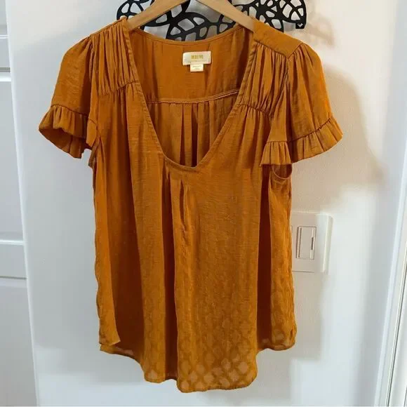 Anthropologie Maeve Hailey Flutter-Sleeve Top M - Picture 3 of 11